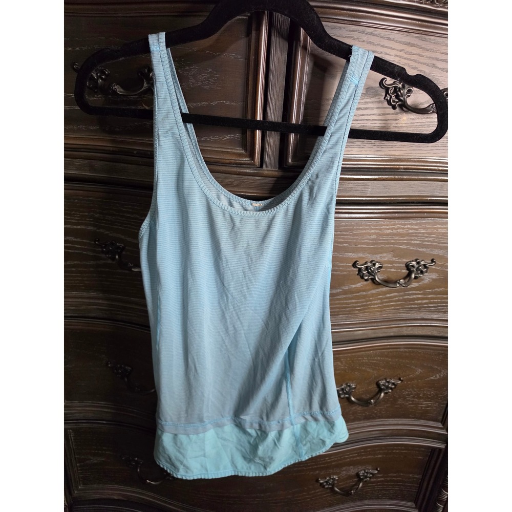 Lululemon Mesh Racerback Activewear Tank Top Light Blue Layered Hem